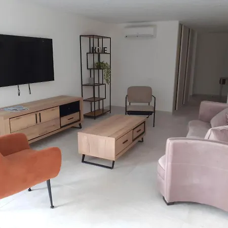 Florentina Appartement *